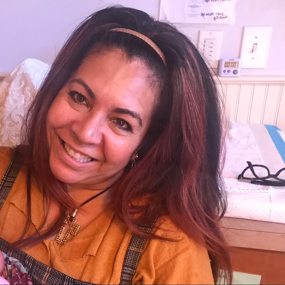 Meet your Posher, Awilda